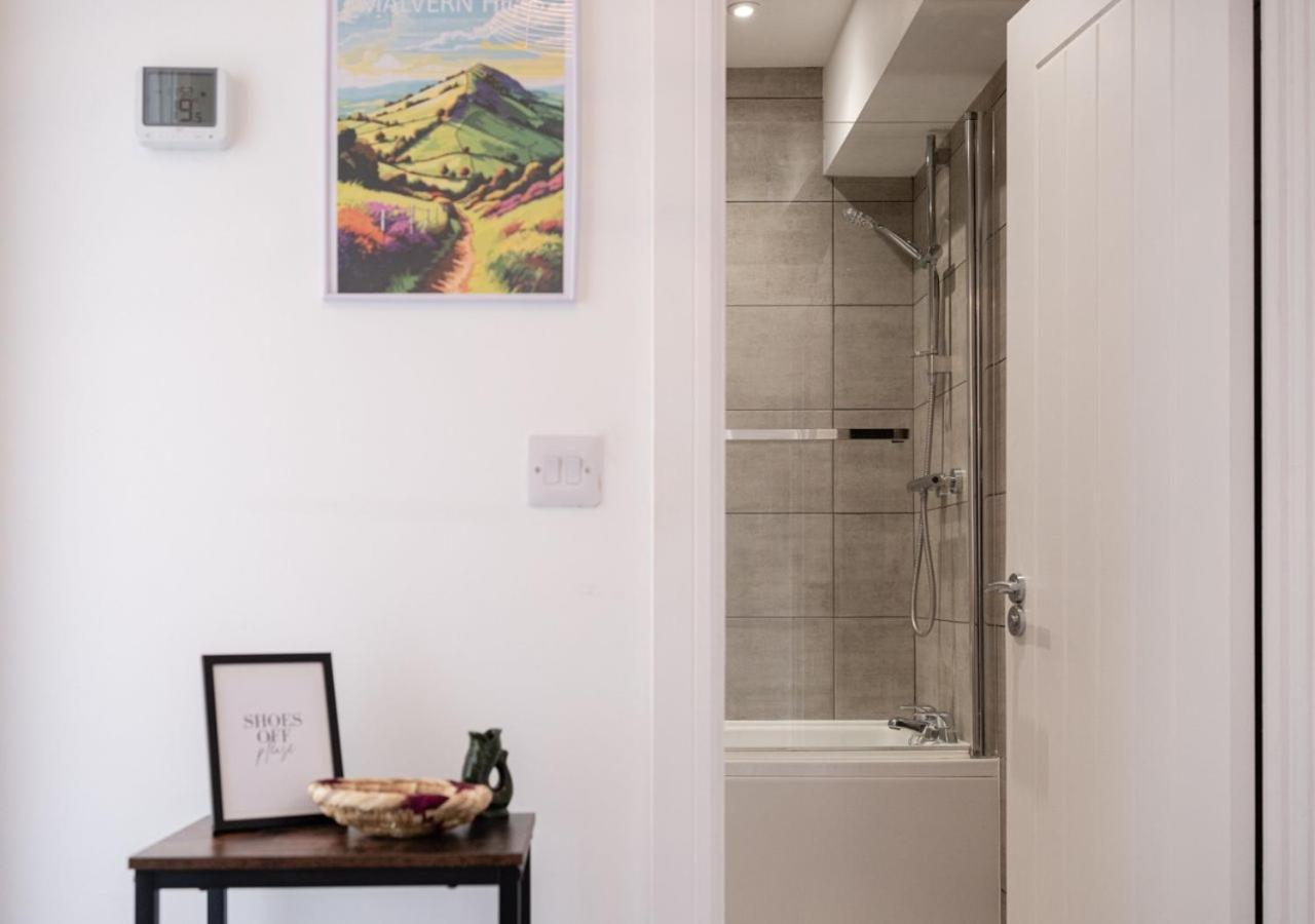 Cosy 1bd In Malvern With Stunning Views! *