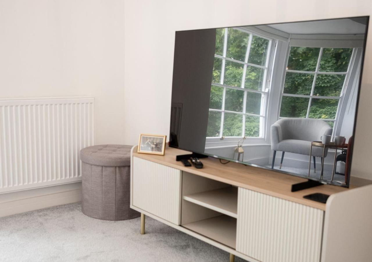 Cosy 1bd In Malvern With Stunning Views!