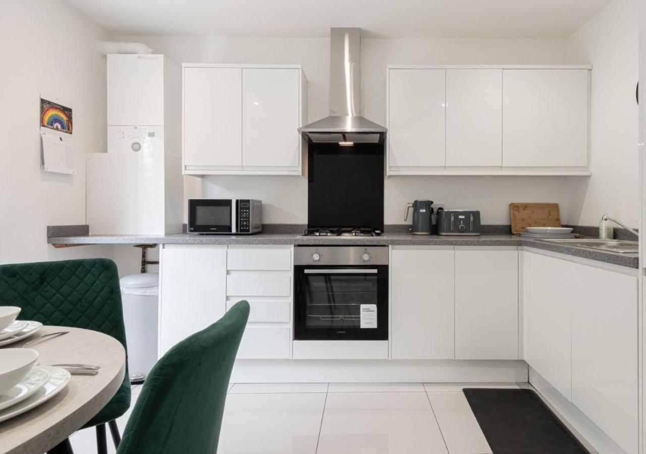 Cosy 1bd In Malvern With Stunning Views!