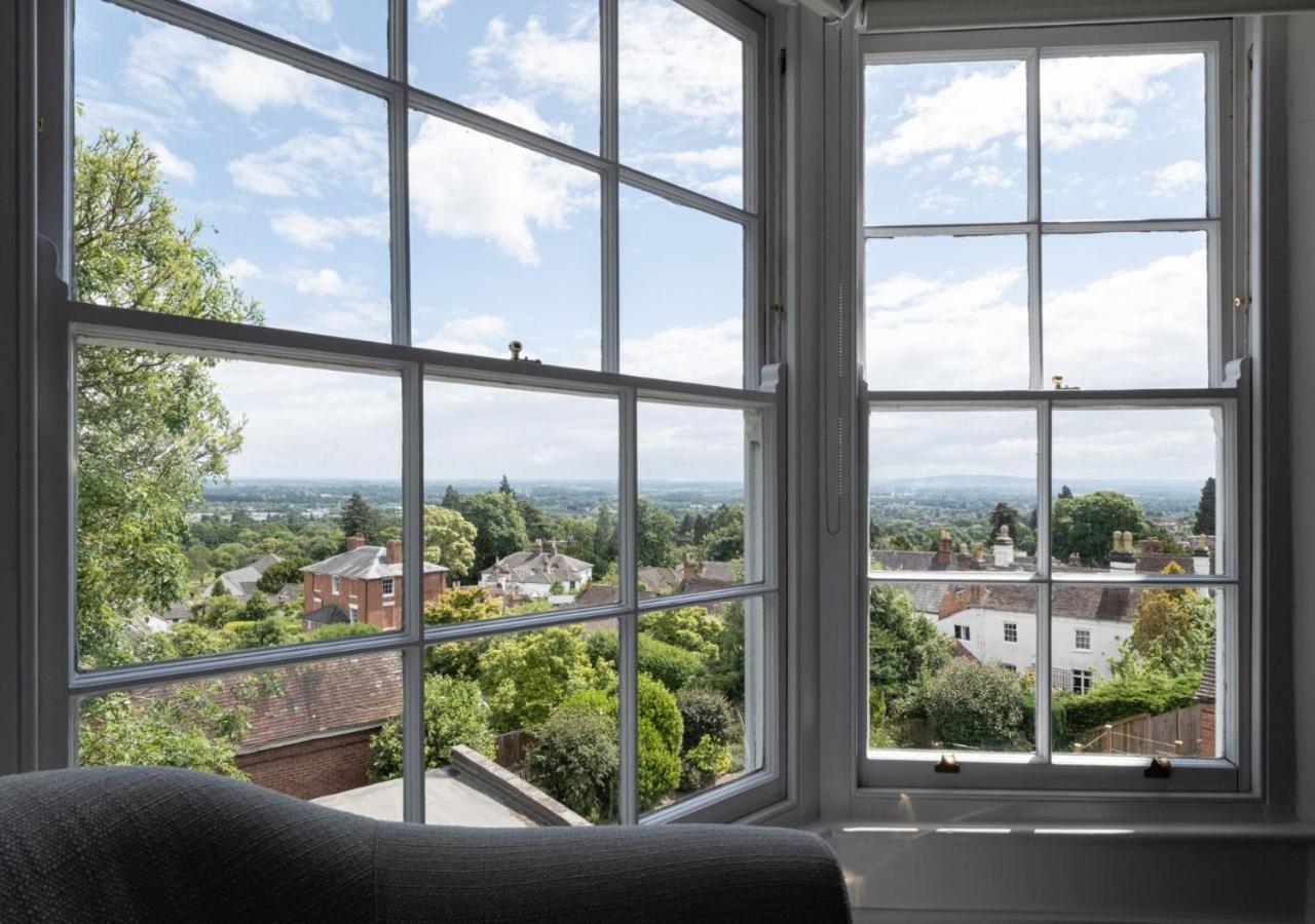 Cosy 1bd In Malvern With Stunning Views! Apartment